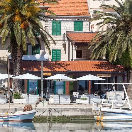 Villa Ribar Podgora Exterior photo